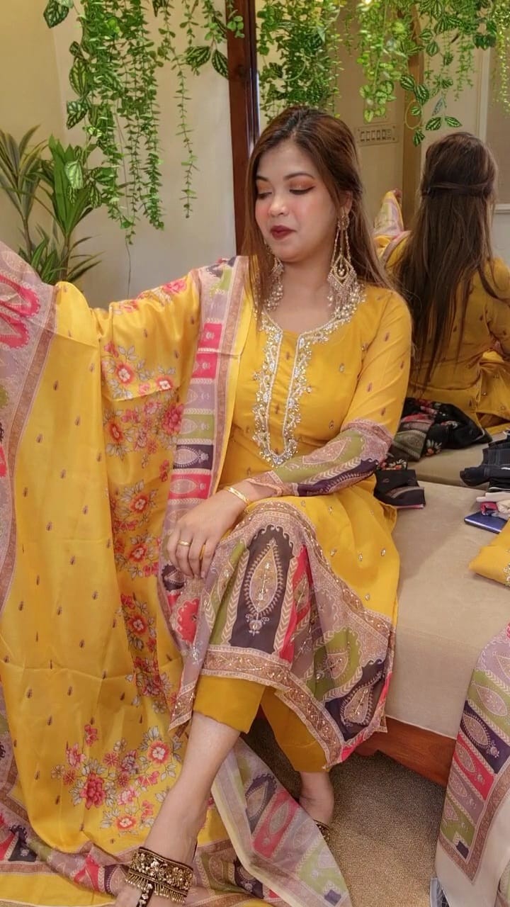 Hn Box (Yellow)