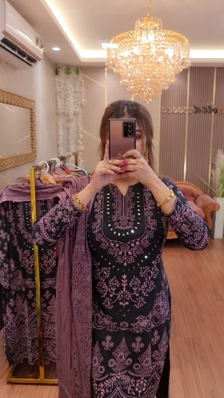 Mb Mirror Print (Black)