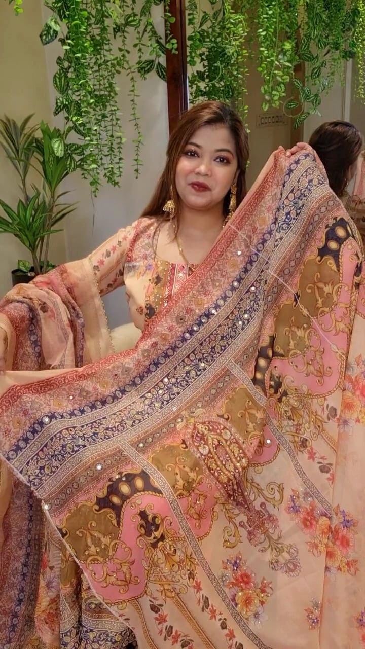 Hn Boutique (Cream)