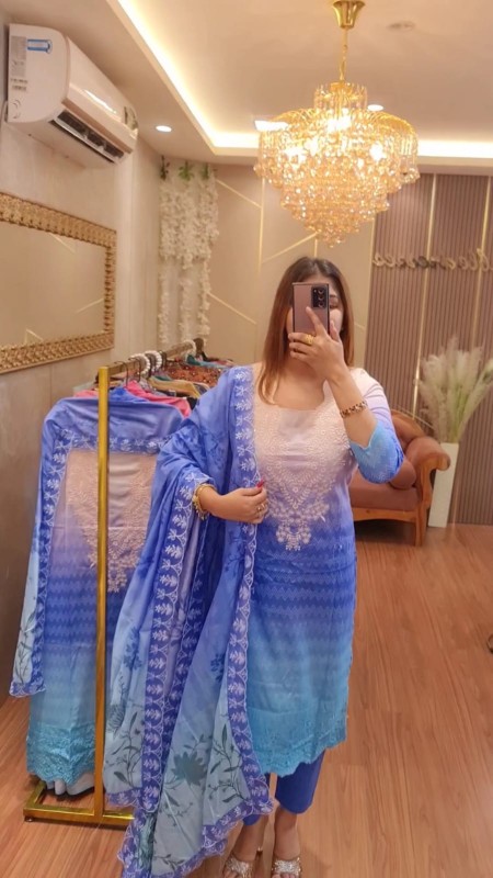 Sty Holi (Blue)