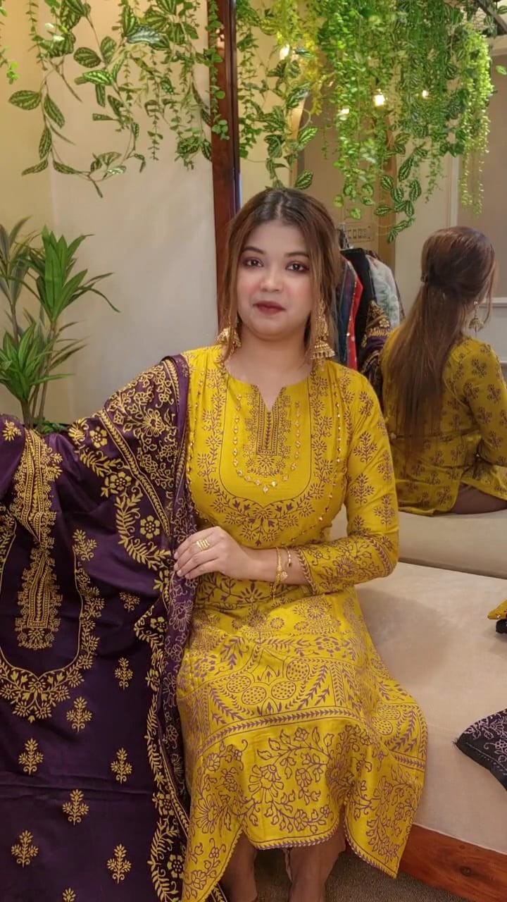 Mb Mirror Print (Yellow)